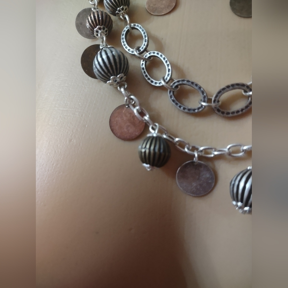 Women's fashion layered necklace - Picture 5 of 5
